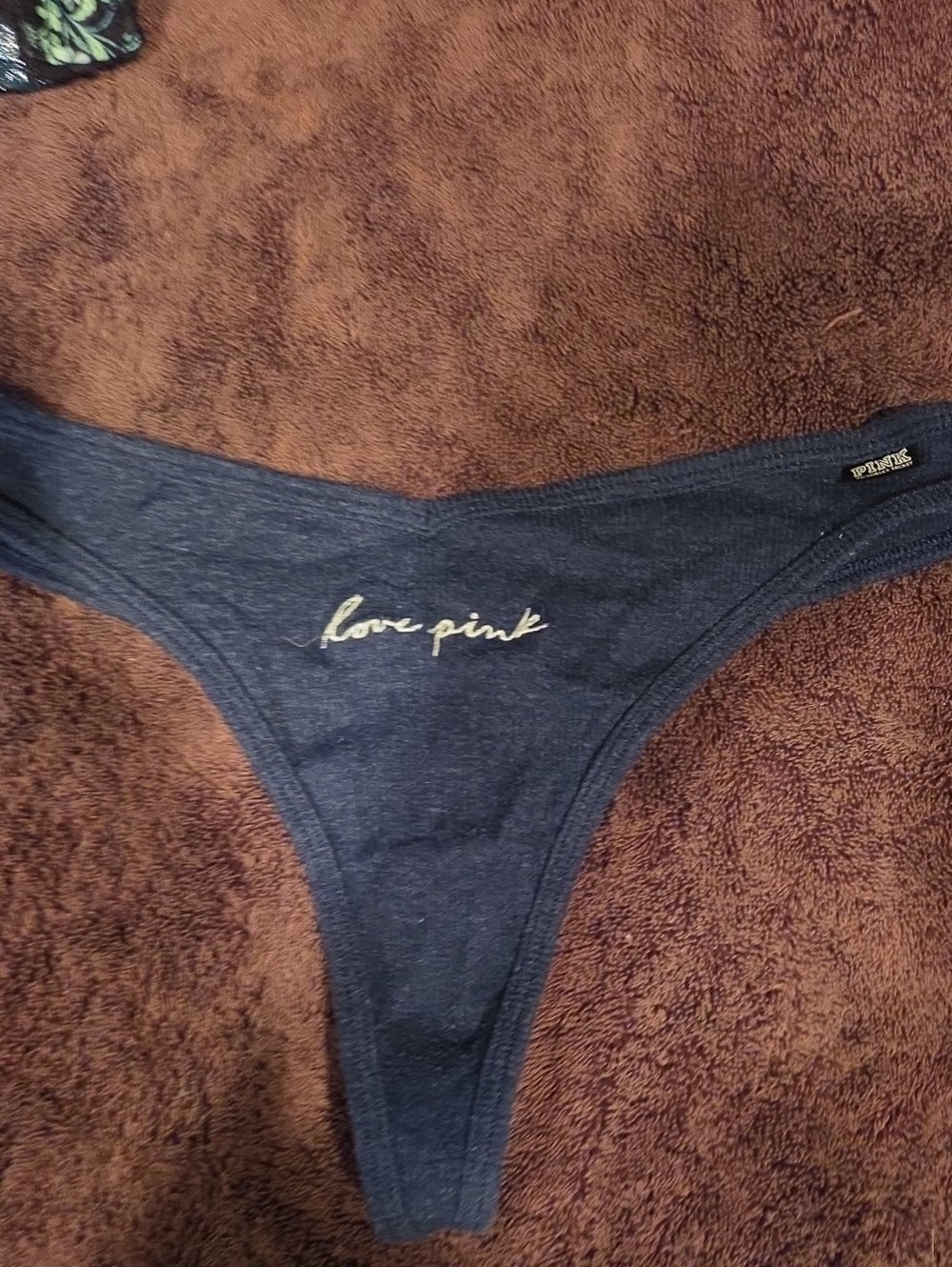 Lot Of 7 VS/Pink Sz M Thongs And Low Rise - Picture 7 of 14